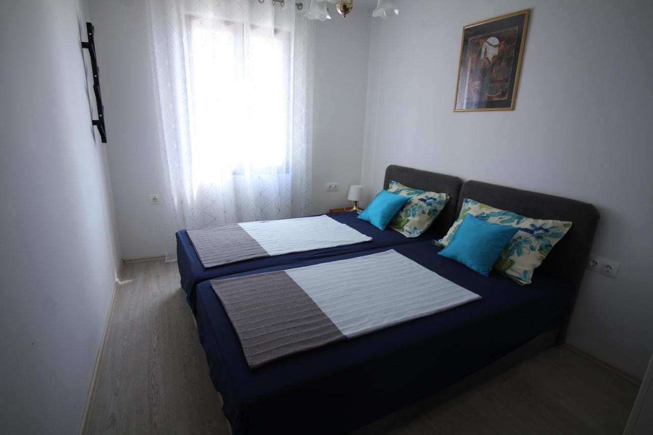 Apartmani Niessner Malinska Exterior foto